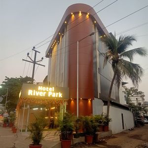 Discover the Charm of Hotel River Park in Navi Mumbai: A Serene Haven for Travelers